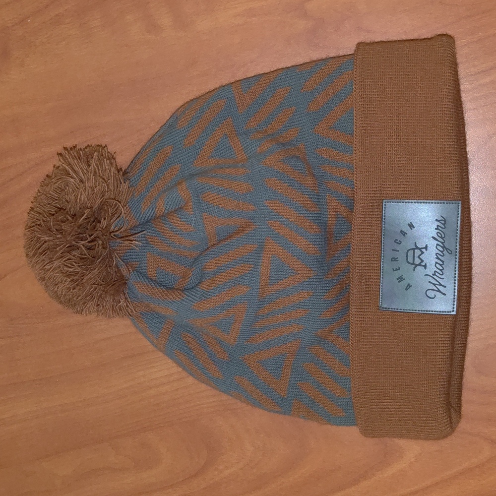 American Wranglers Stitched Patch Cuffed Beanie W Pom Pom